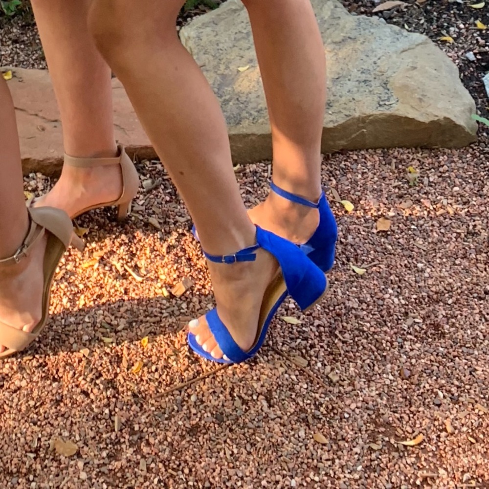 Heels - Picture 2 of 6